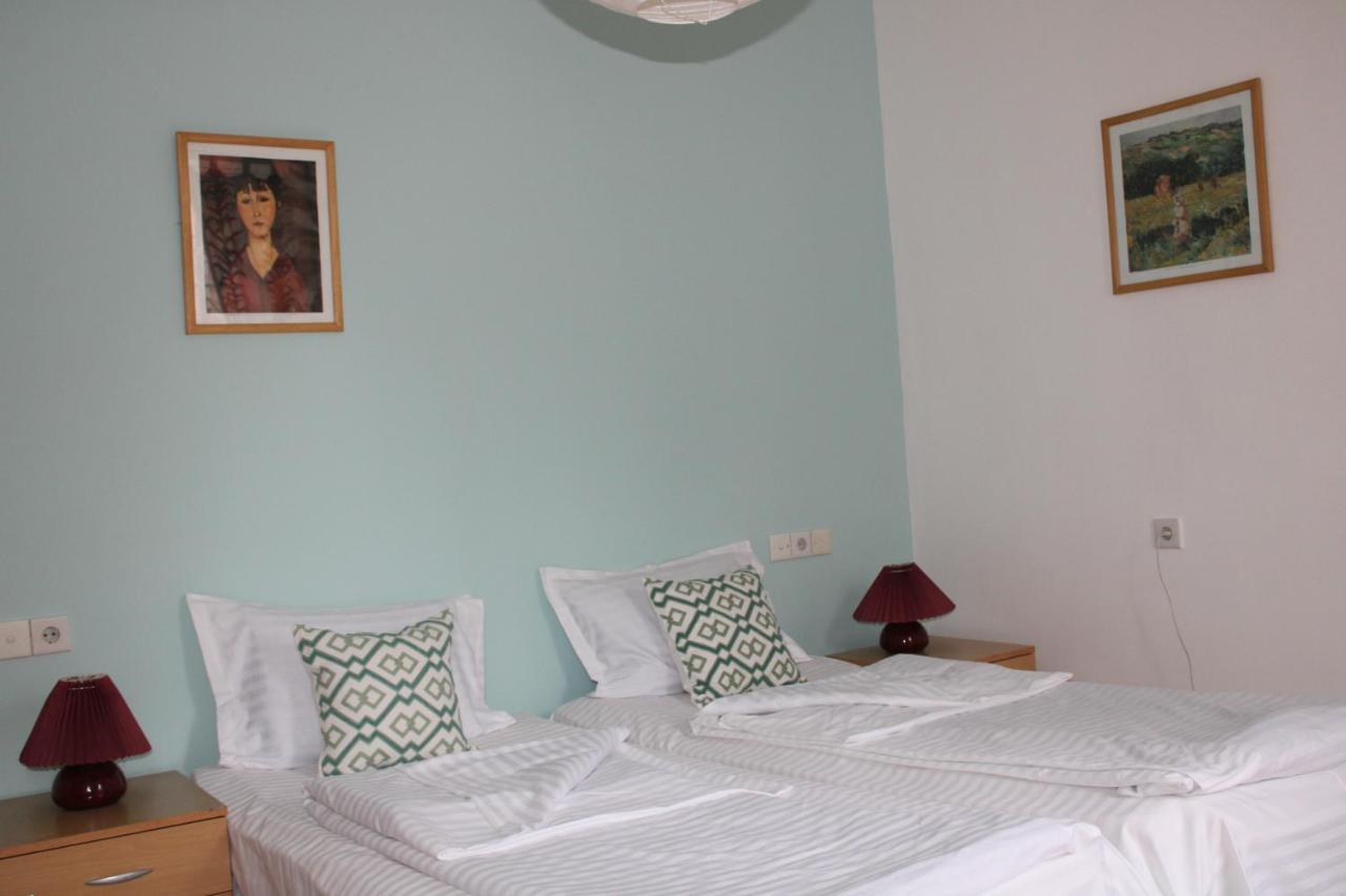 Auberge de jeunesse Jr'S House à Erévan Extérieur photo